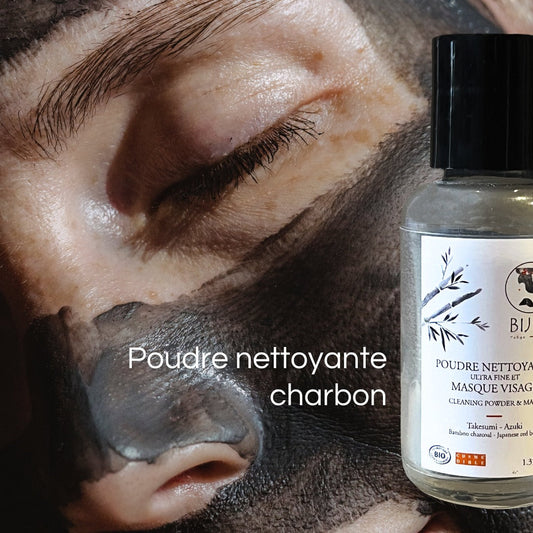 Poudre nettoyante et masque visage au charbon takesumi 2 en 1
